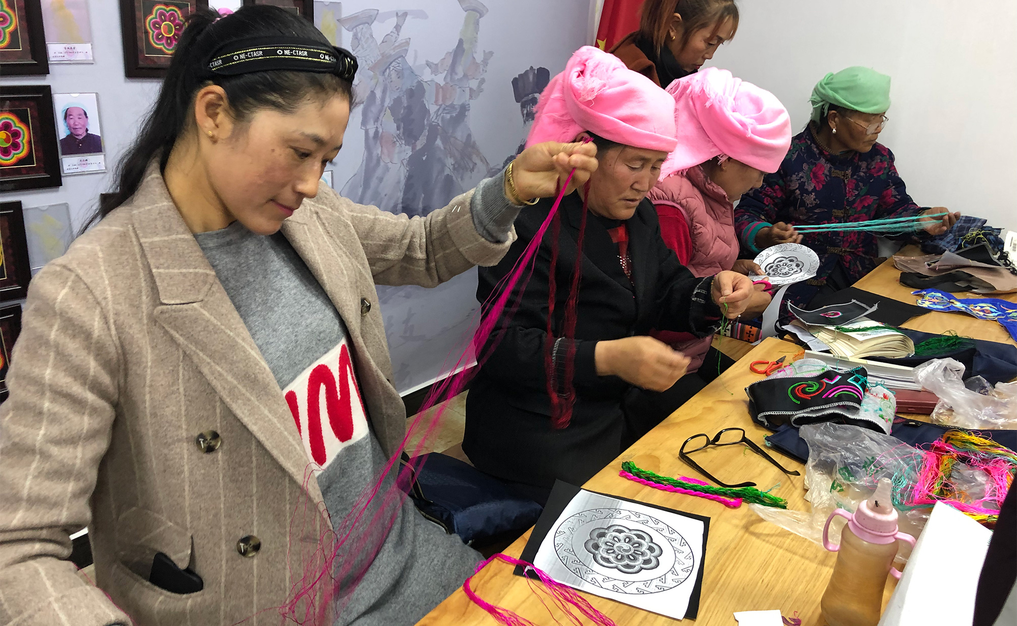 Qinghai-embroidery-previous-GEF-training-for-women-in-Qinghai-24.jpg